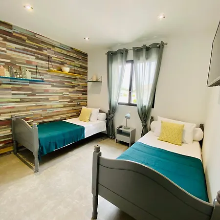 Entre Et Montagne... *