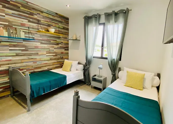 Entre Et Montagne... *